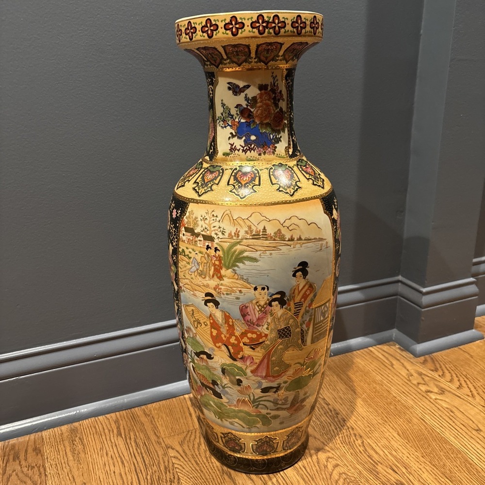 Japanese Royal Satsuma Vase Gold Gilt Hand Painted 24" Tall